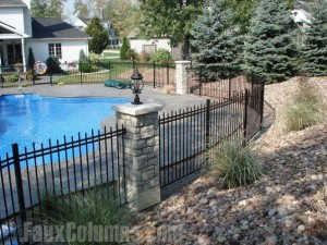 carlton-pool-fence