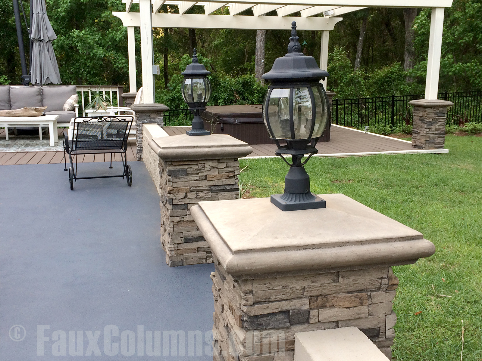 Pillar caps accommodate lamps for great outdoor use.