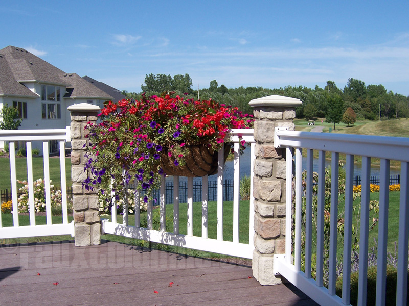 Decorative fence ideas can be realized with cobblestone columns.