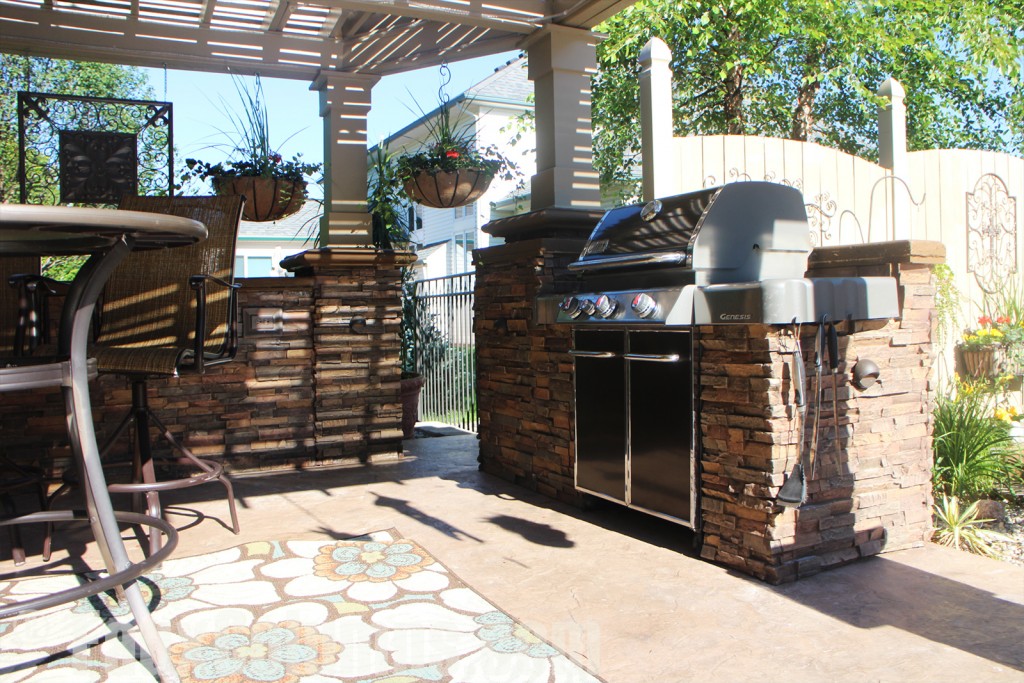 The Earth color faux column wraps are ideal for outdoor kitchens.