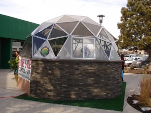 Geodesic dome with artificial slatestone panels