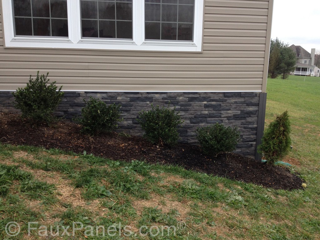 Elegant foundation covering made from Nailon Stone Wall lsiding