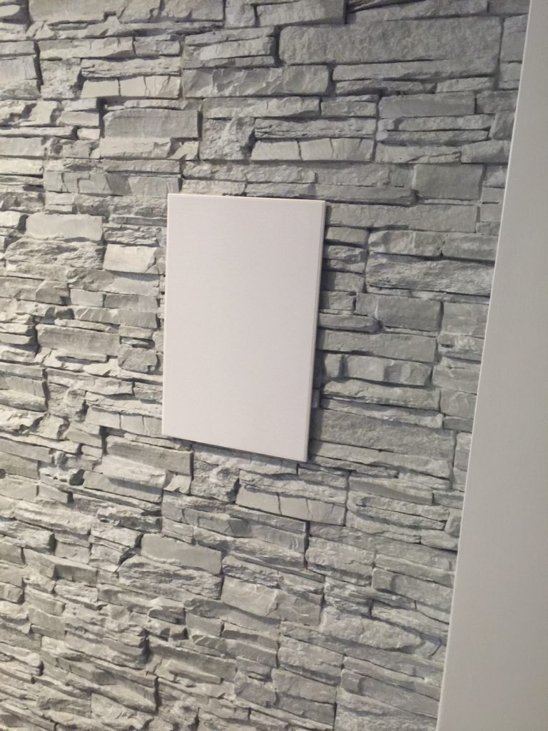  As you can see from this close-up, the Stacked Stone panels are vividly realistic.