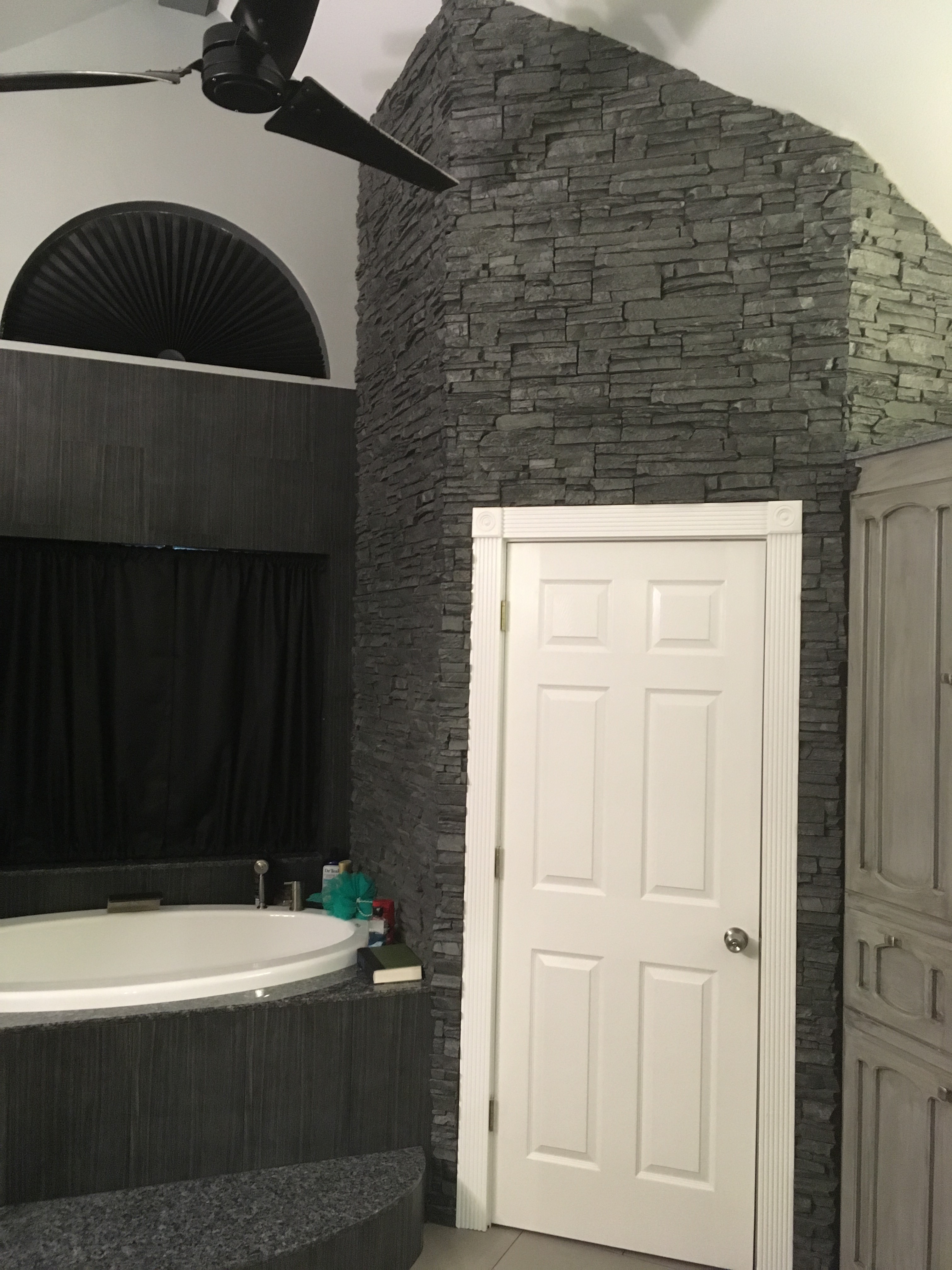 Simple Stone Bathroom 