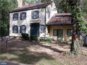 18th century farmhouse in PA ready for renovation.