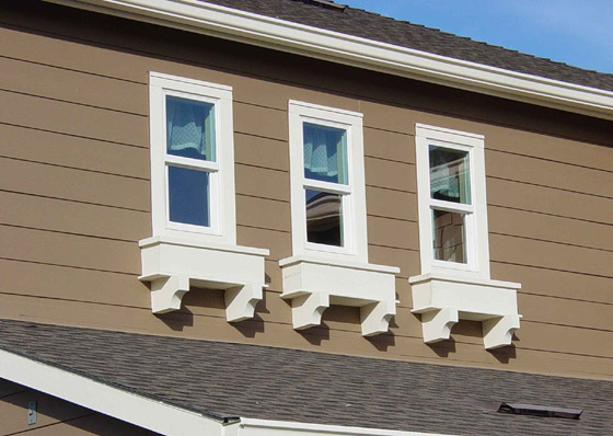 Smooth corbels have the realistic look of genuine wood.