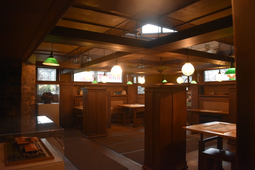 Suspended beams in the Lloyd Wright Home and Studio.