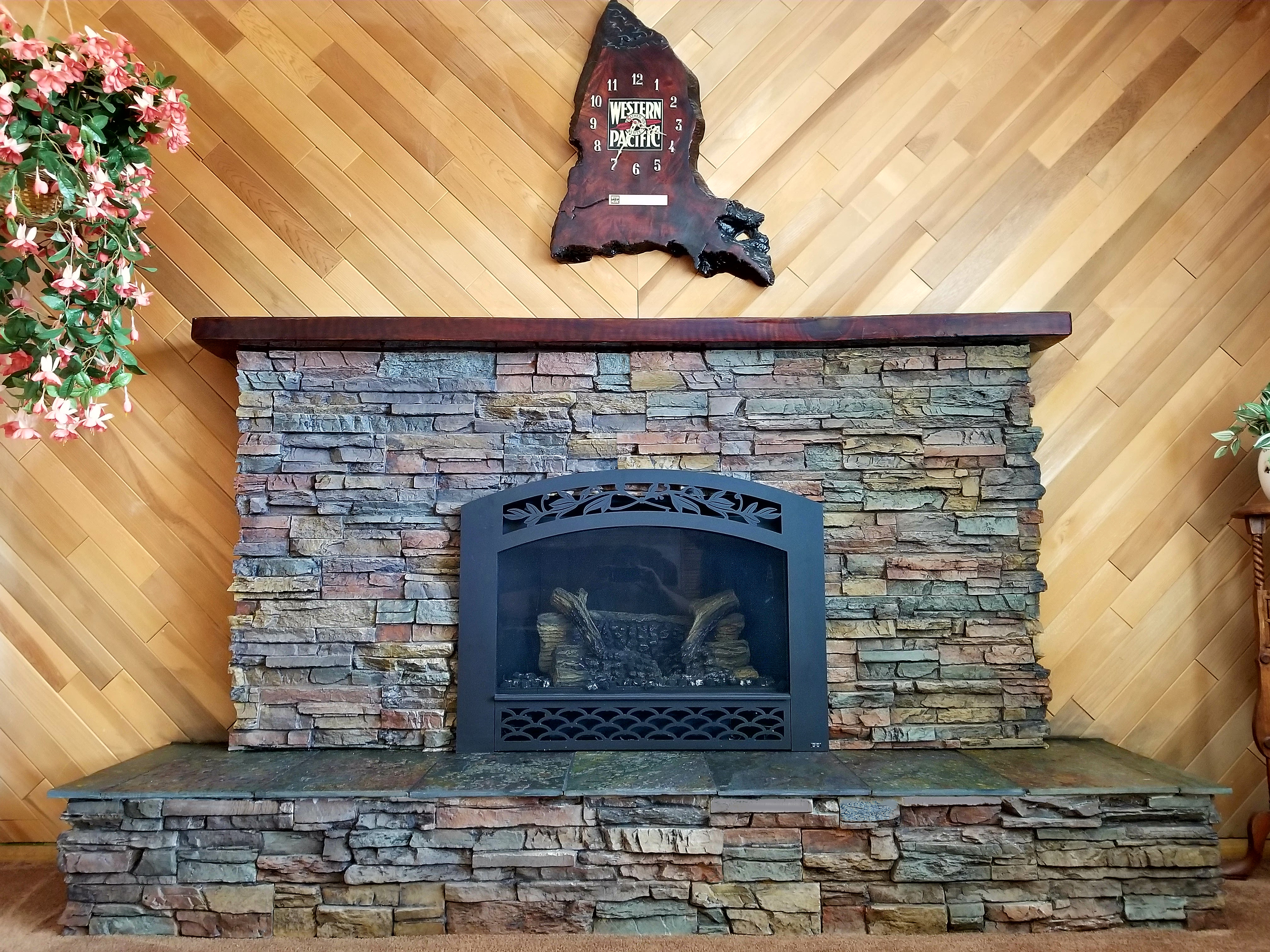 Colorado Dry Stack Faux Stone Panels on a fireplace