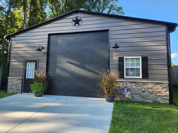 Exterior design with Colorado Dry Stack Faux Stone Wall Panels in Motley Gray