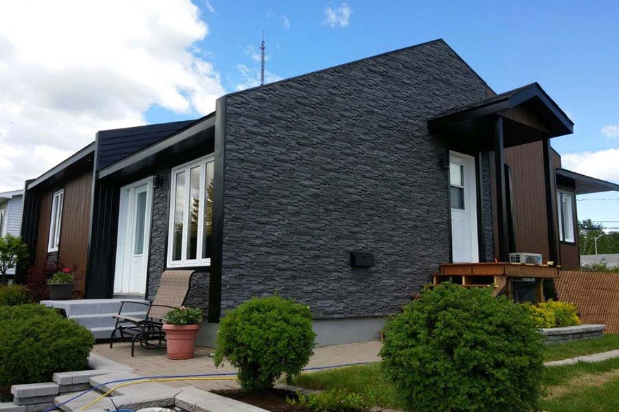 NovikStoneDS Dry Stack Faux Stone Siding Panels in Anthracite