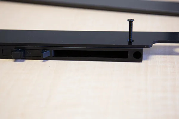 Secure the Soft Stop to the bracket by fastening it with the M4X16 machine tapping screws.