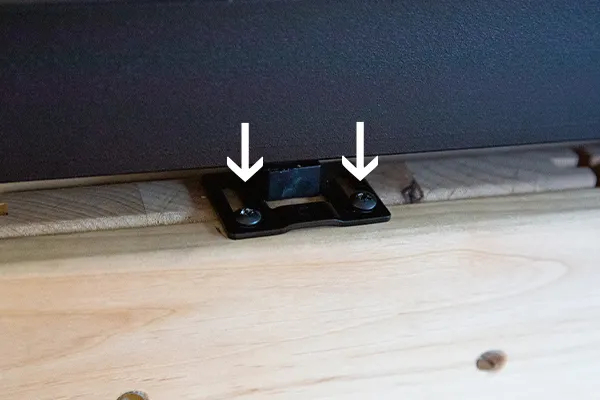 Attach the trigger to the door using two M4X25 self tapping screws Attach the trigger to the door using two M4X25 self tapping screws